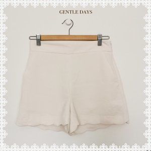 Wilfred New Scallop Short in Light Birch, Size 2